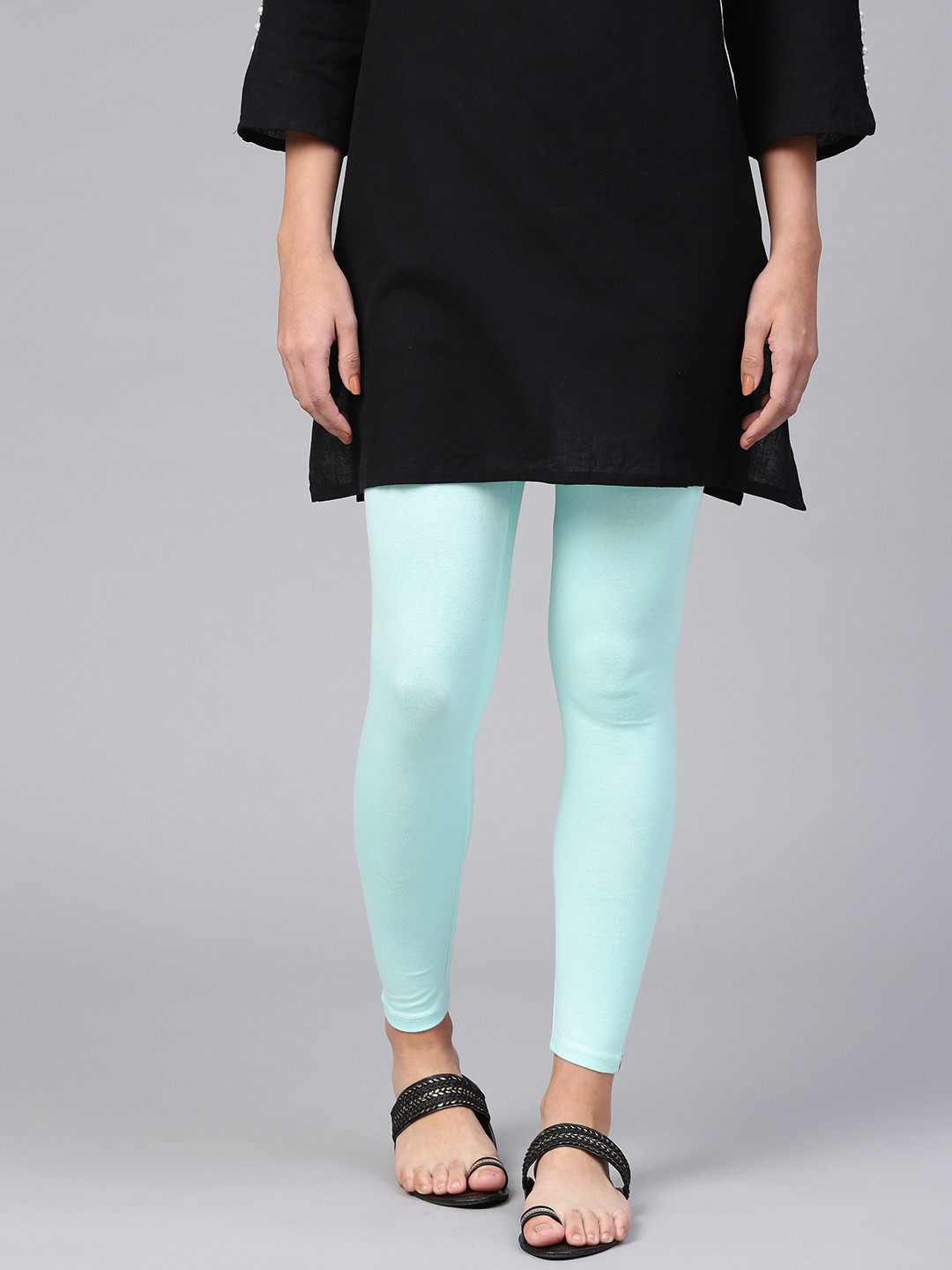 

W Women Blue Solid Leggings