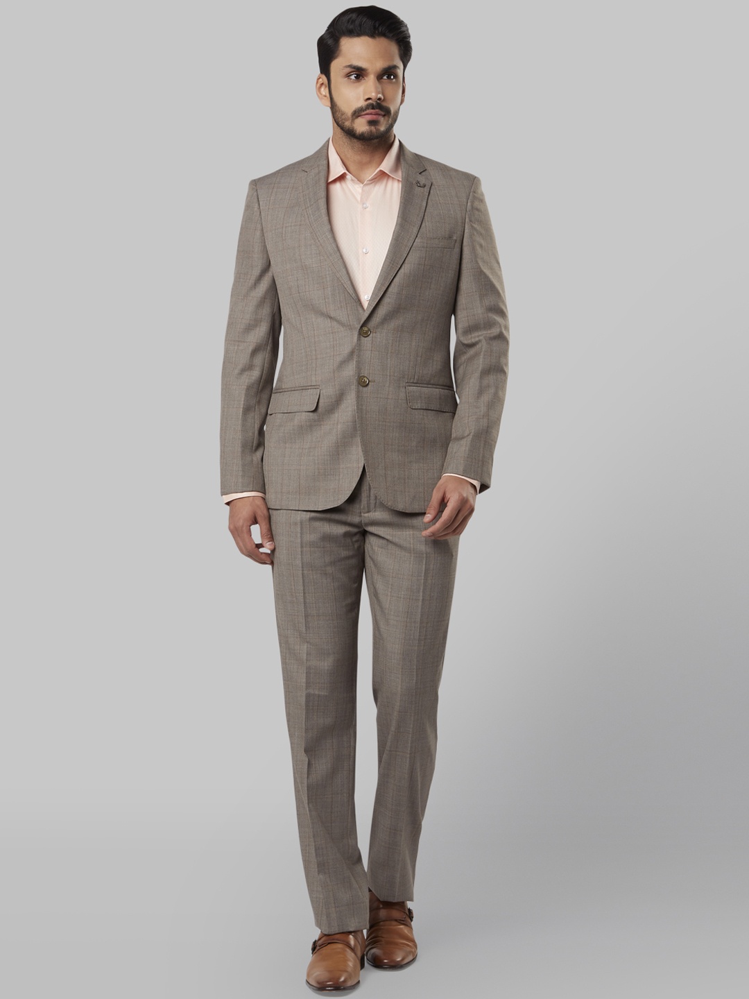 

Raymond Men Beige Checked Single Breasted Two-Piece Suits