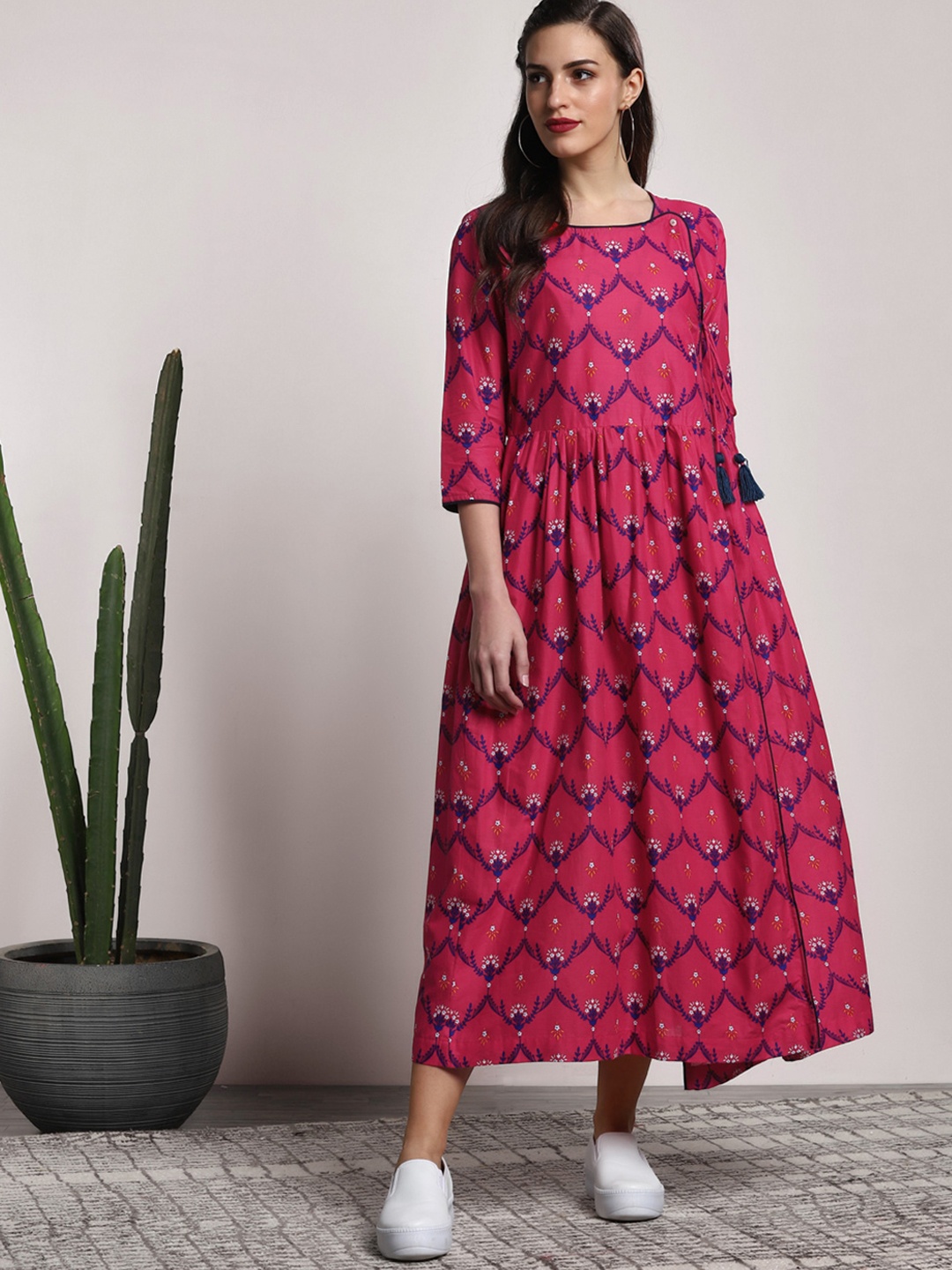 

Sangria Women Printed Fit and Flare Dress, Fuchsia
