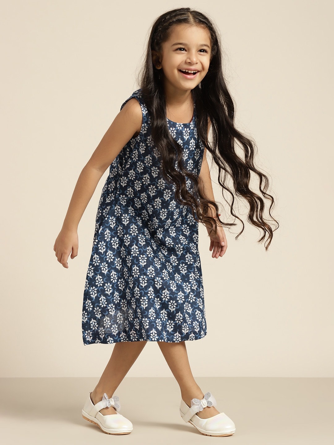 

Sangria Girls Navy Blue Printed A-Line Dress