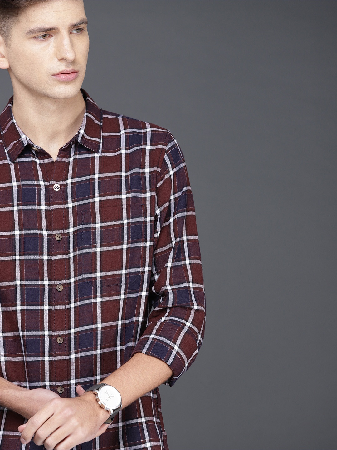 

WROGN Men Maroon & White Slim Fit Checked Casual Shirt