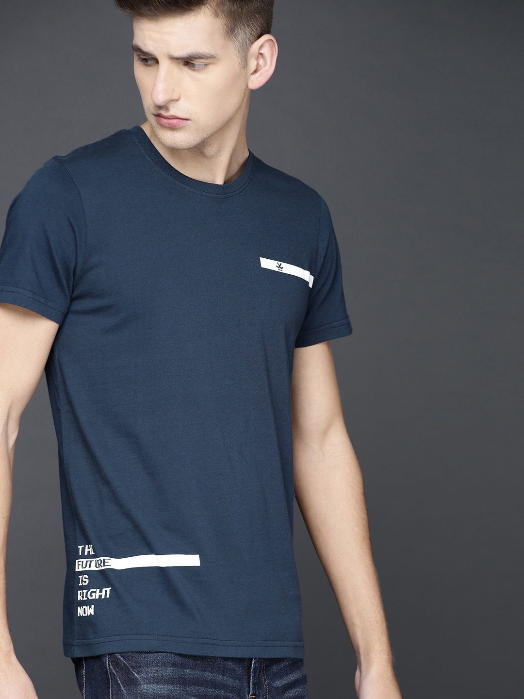

WROGN Men Navy Blue Solid Round Neck Pure Cotton T-shirt
