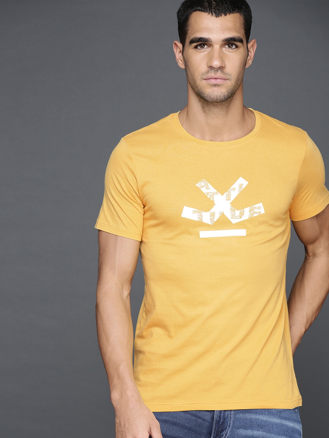 

WROGN Men Yellow Printed T-shirt