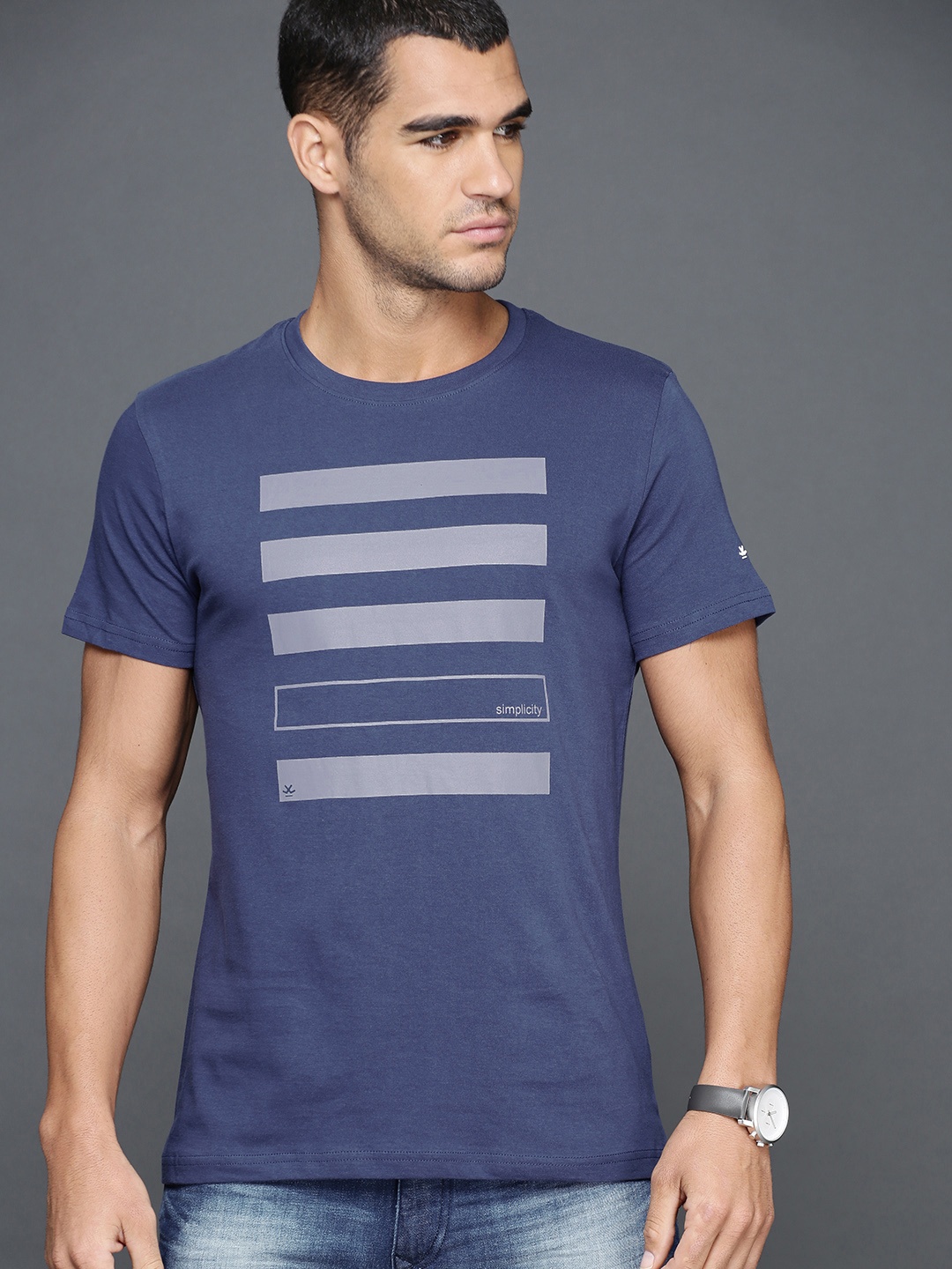 

WROGN Men Navy Blue Printed Round Neck T-shirt