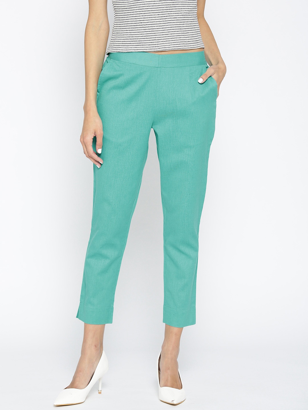 

AURELIA Women Sea Green Regular Fit Solid Cropped Cigarette Trousers