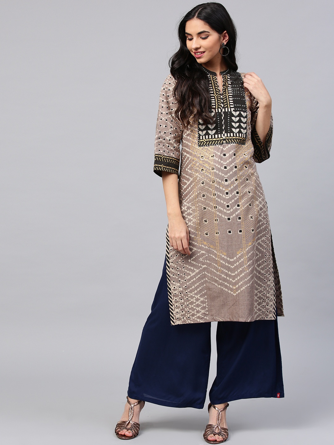 

W Women Taupe & Beige Printed Straight Kurta