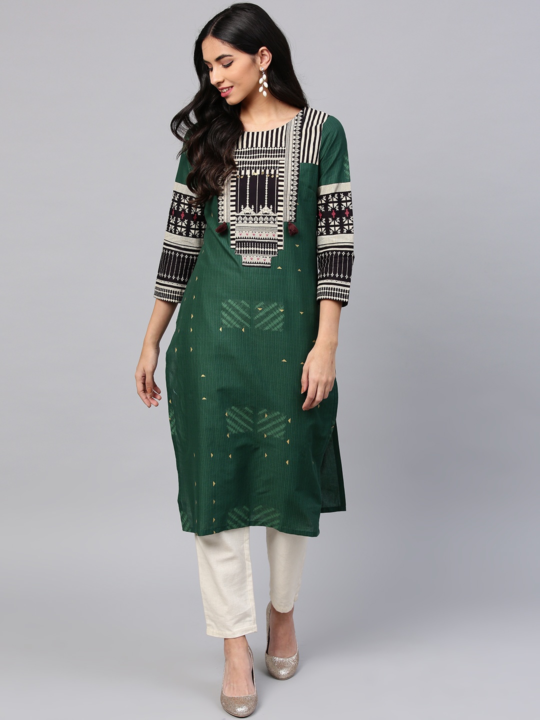 

W Women Green & Black Printed Straight Kurta