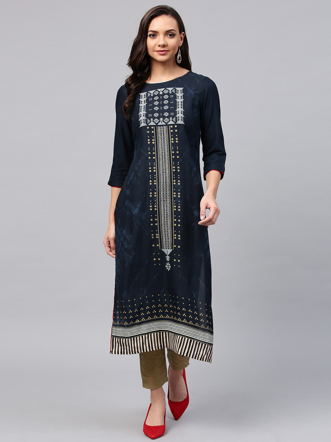 

W Women Navy Blue Printed Straight Kurta