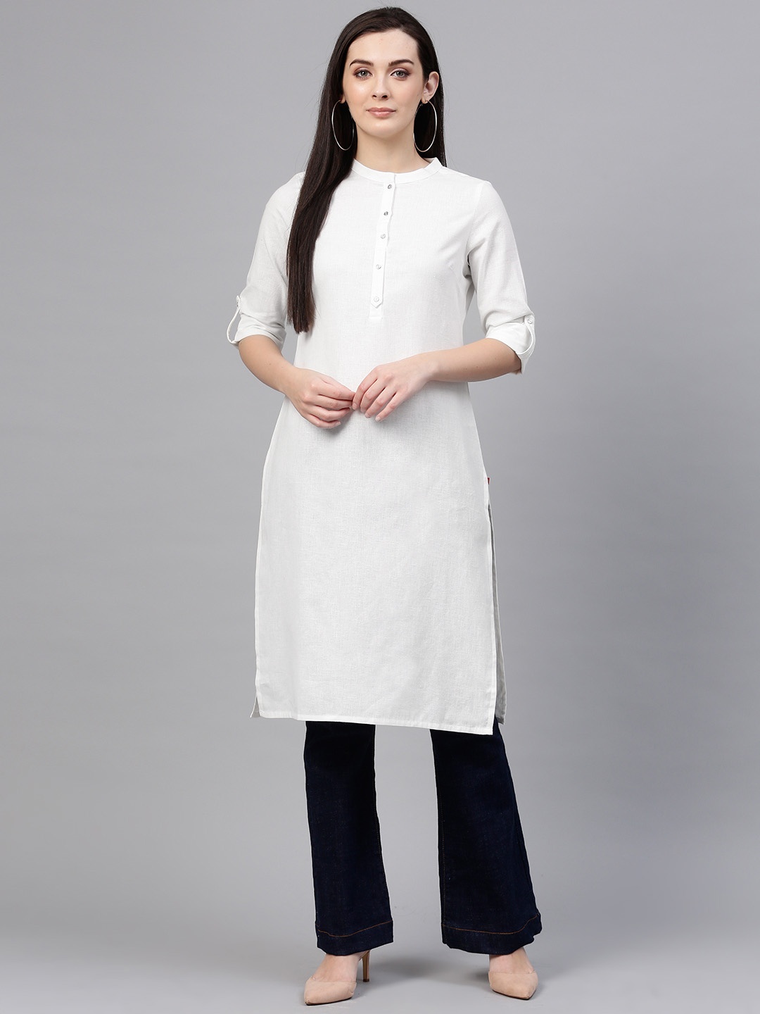 

W Women White Solid Straight Kurta