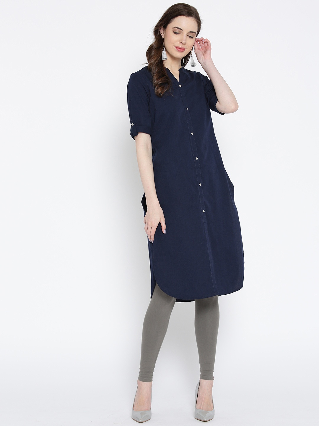 

AURELIA Women Navy Blue Solid Straight Kurta