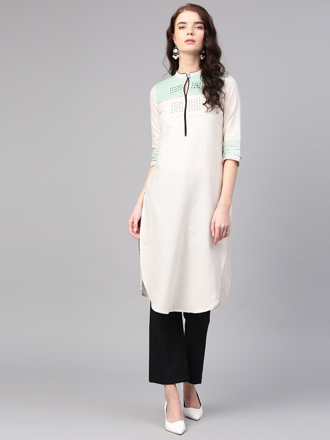

W Women Off-White Yoke Design Straight Kurta