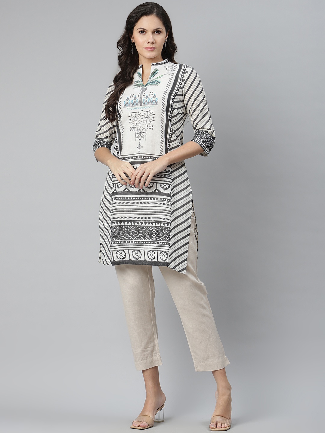 

W Women White & Charcoal Grey Quirky Printed Straight Kurta