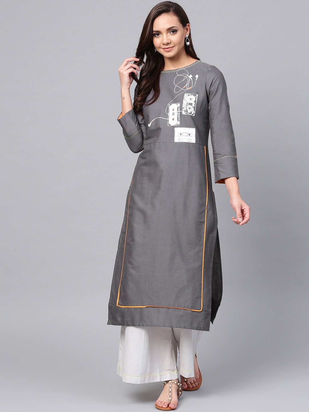 

W Women Grey Solid Straight Kurta with Printed Detail