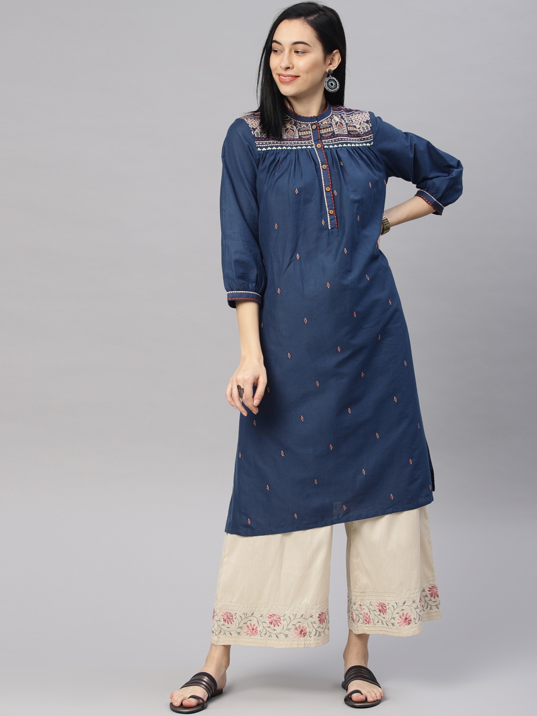 

W Women Navy Blue Embroidered Straight Kurta