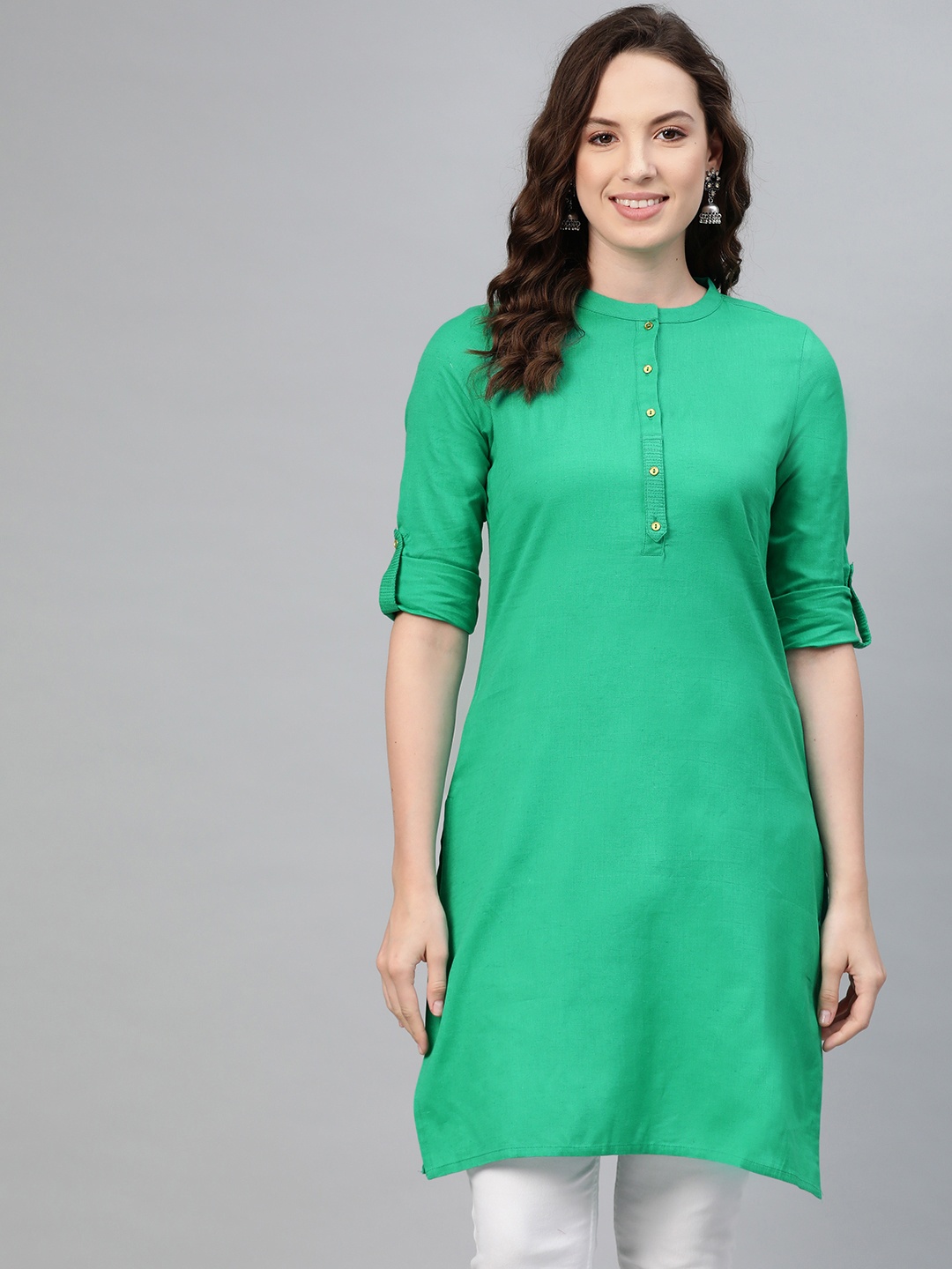 

W Women Green Solid Straight Kurta