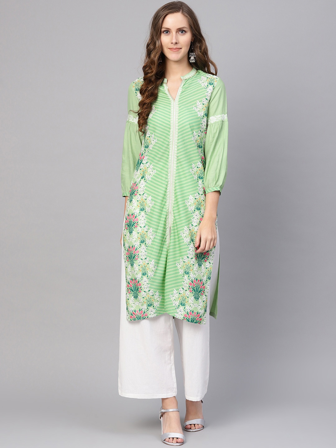 

W Women Green & White Floral Printed Straight Kurta