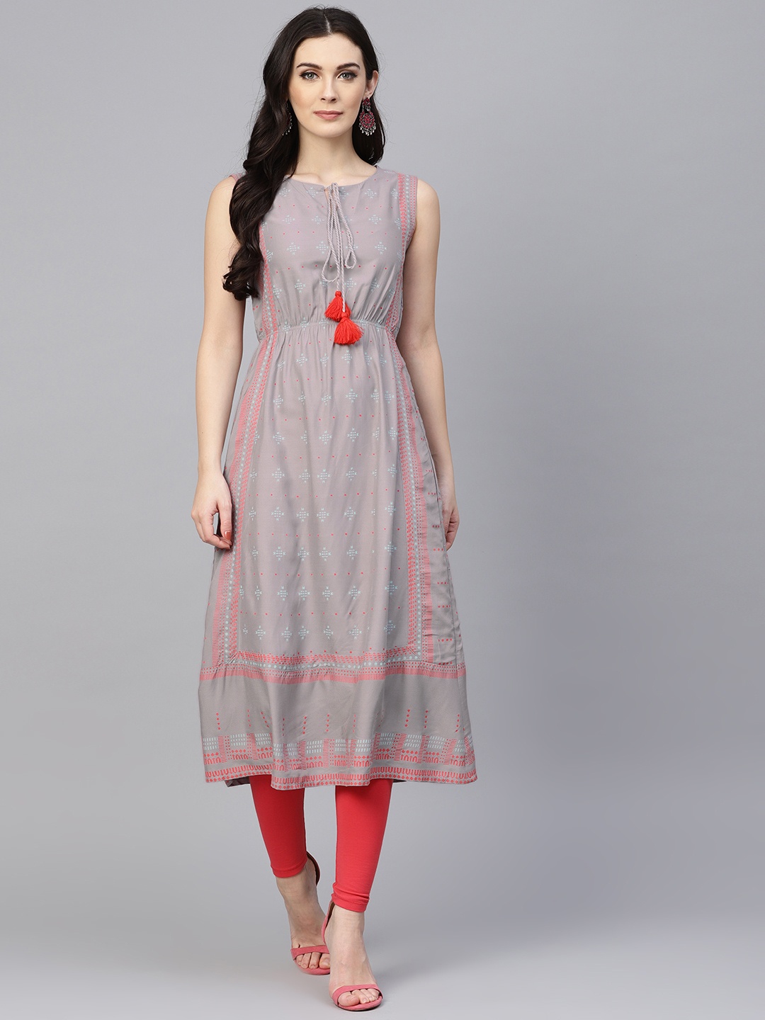 

W Women Grey & Red Printed A-Line Kurta