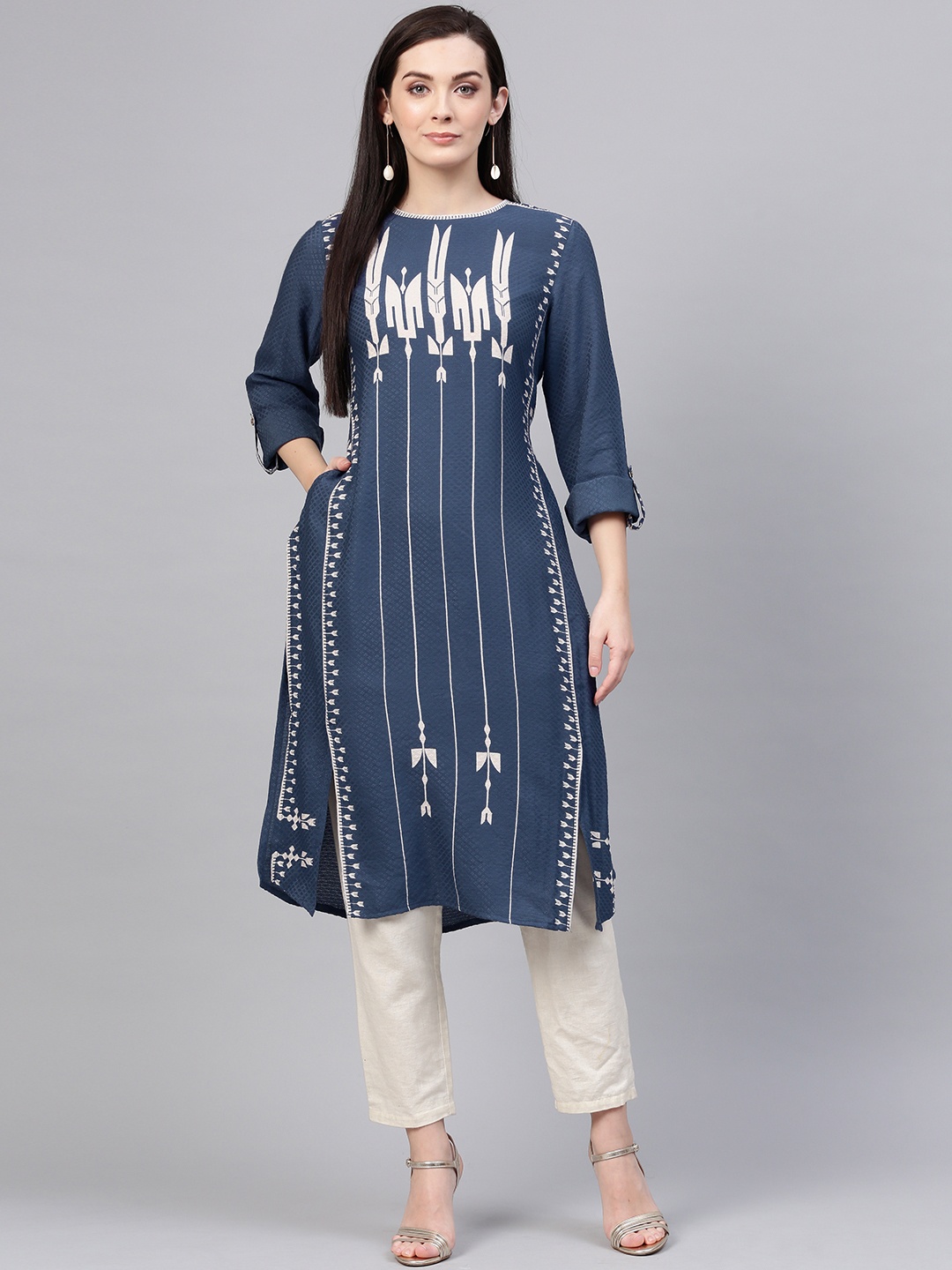

W Women Navy Blue & Off-White Woven Design Straight Kurta