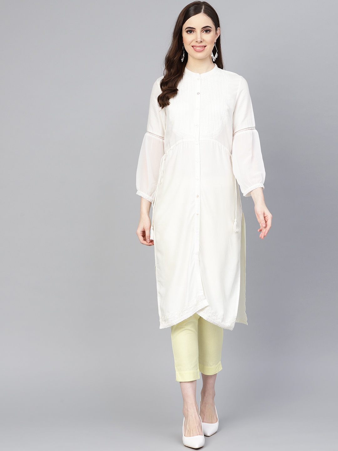 

W Women White Solid Straight Kurta