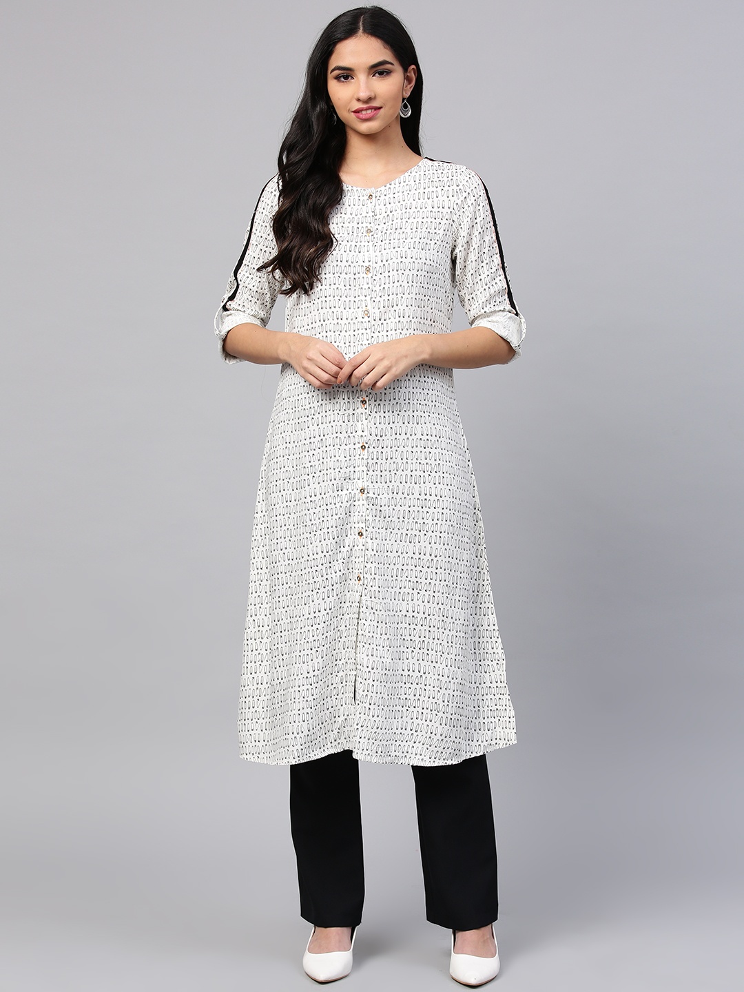 

W Women White & Black Quirky Print A-Line Kurta