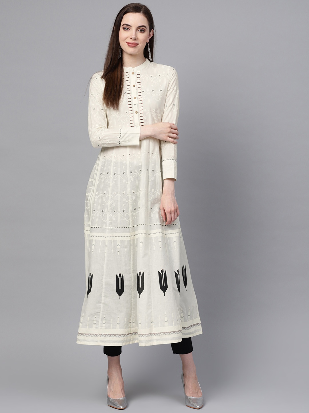 

W Women Off-White & Black Printed A-Line Kurta
