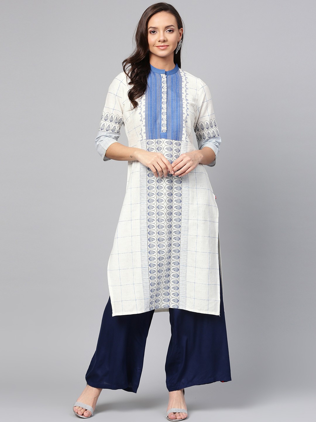 

W Women Off-White & Blue Printed Straight Kurta