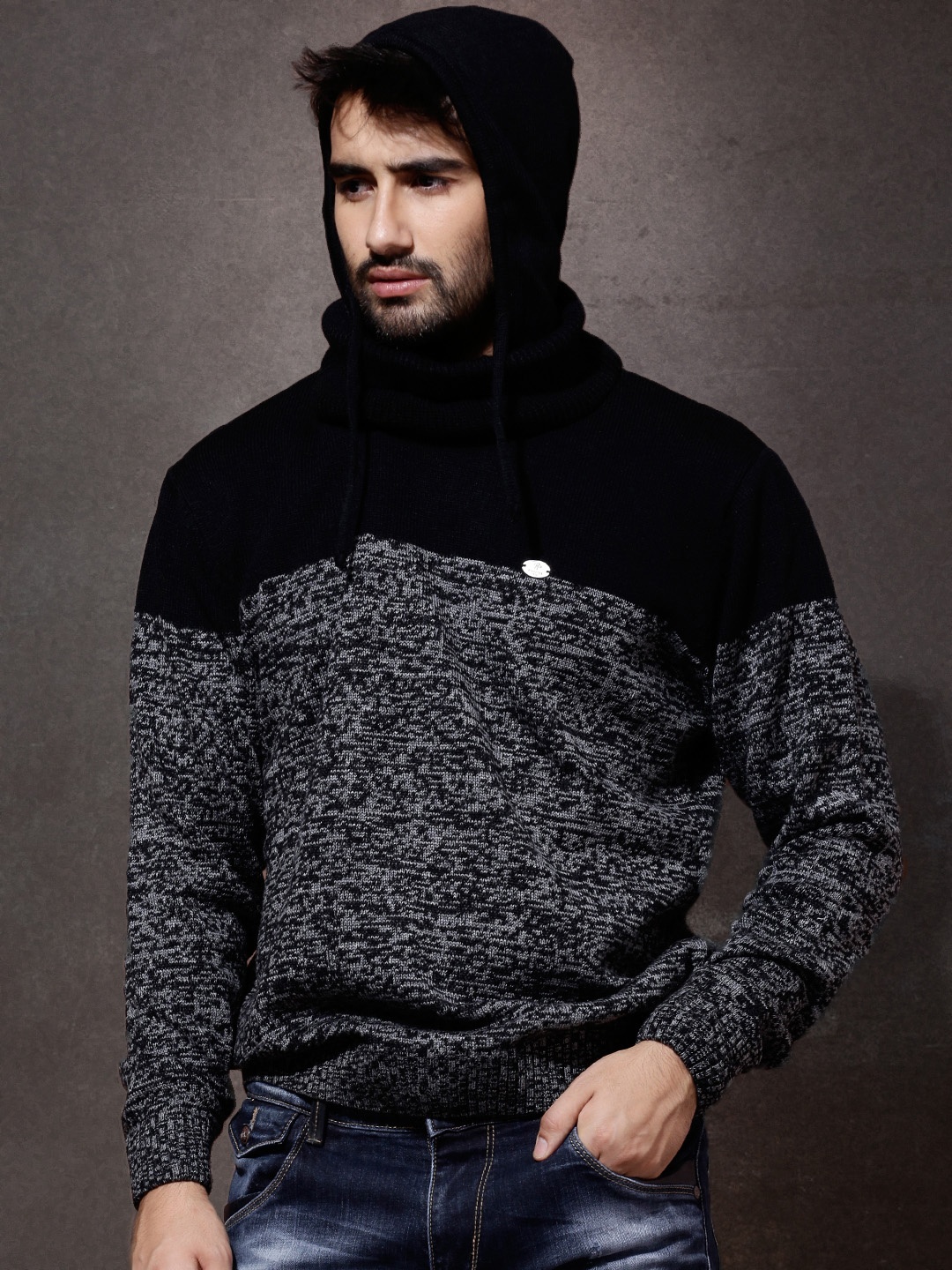 

Roadster Black & Grey Hooded Sweater