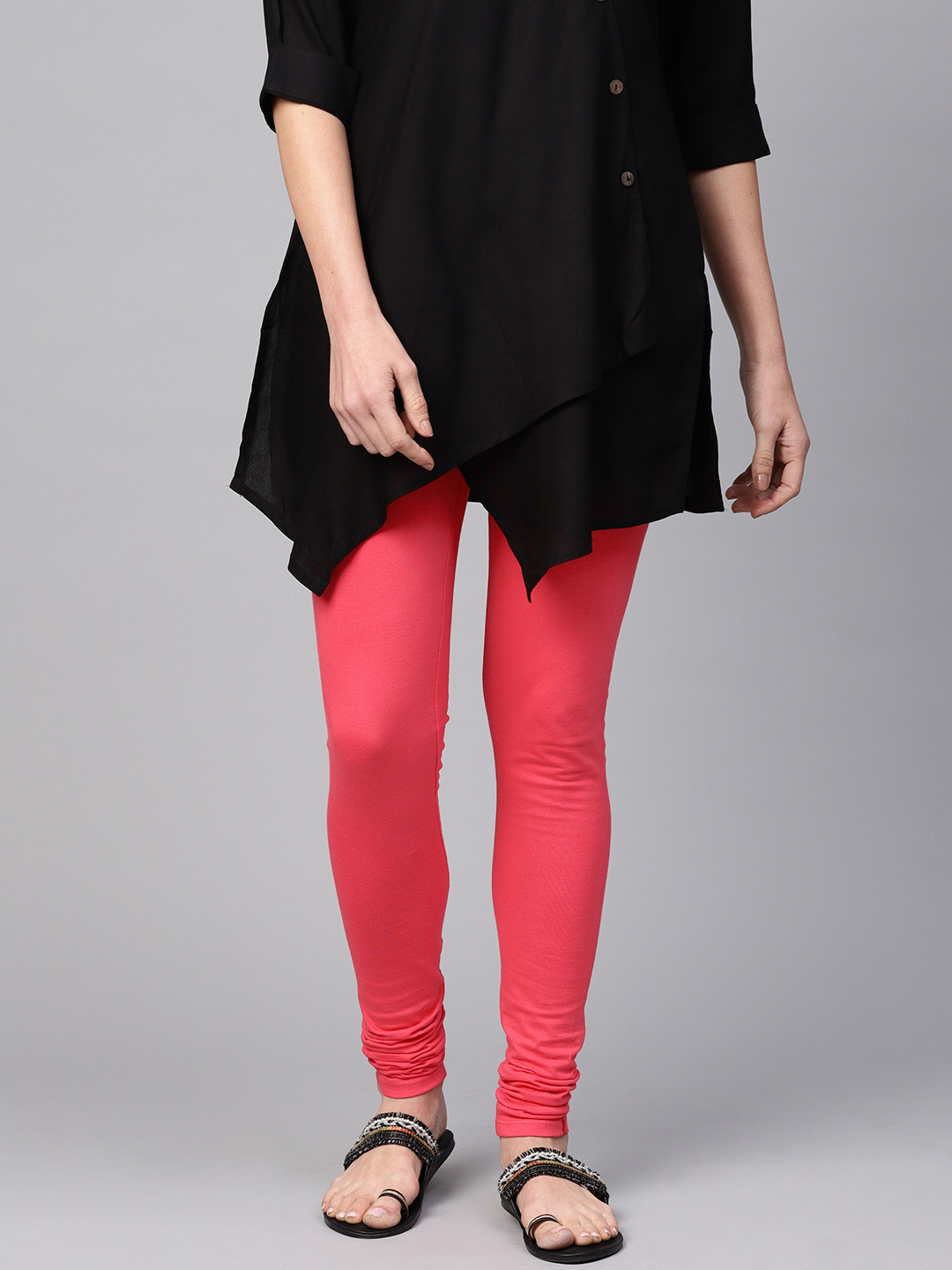 

W Women Pink Solid Churidar Leggings