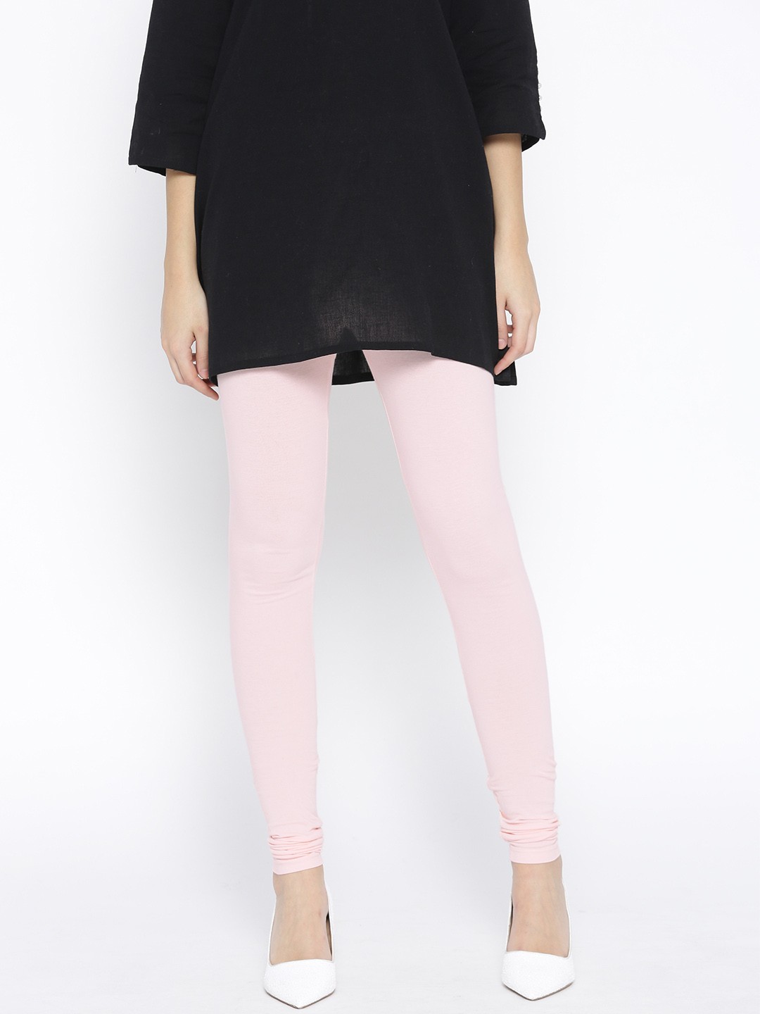 

AURELIA Women Pink Solid Churidar Leggings