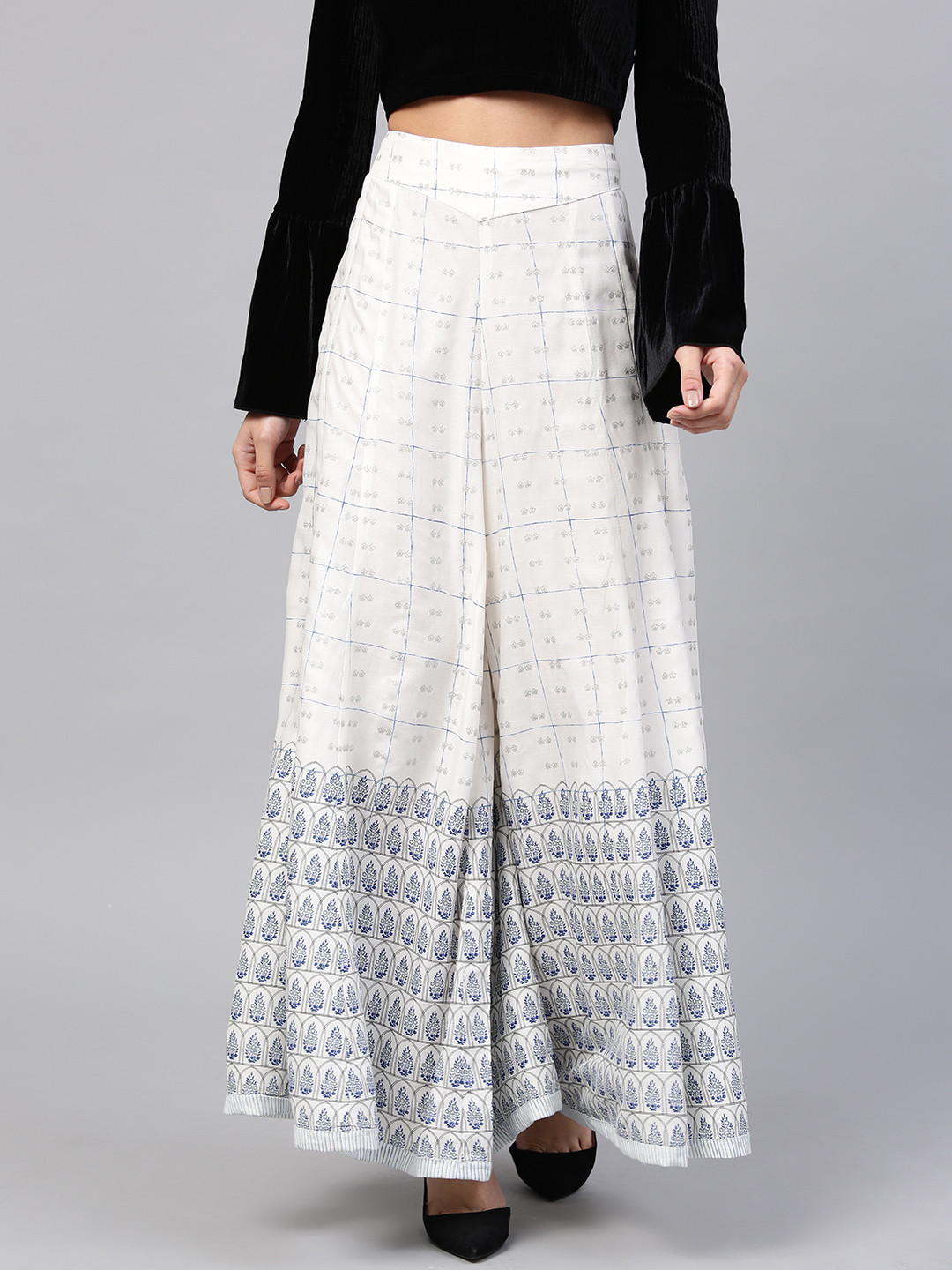 

W Women White & Blue Printed Flared Palazzos