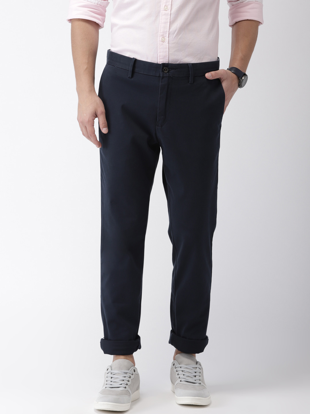 

Tommy Hilfiger Men Navy Blue Solid Chinos