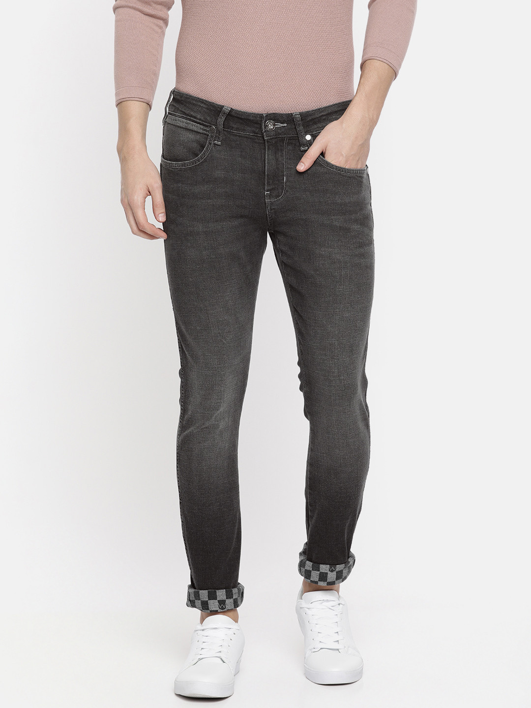 

Wrangler Men Black Vegas Skinny Fit Low-Rise Clean Look Stretchable Jeans