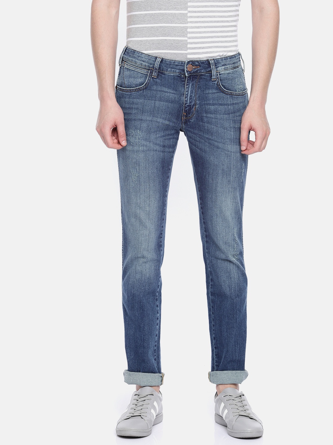 

Wrangler Men Blue Skanders Slim Fit Low-Rise Low Distress Stretchable Jeans