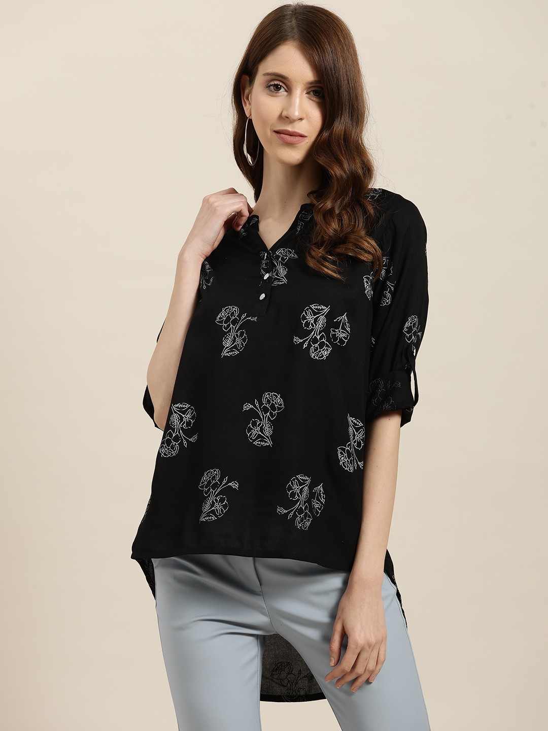 

Sangria Women Black & Grey Floral Print Longline High-Low Shirt Style Top