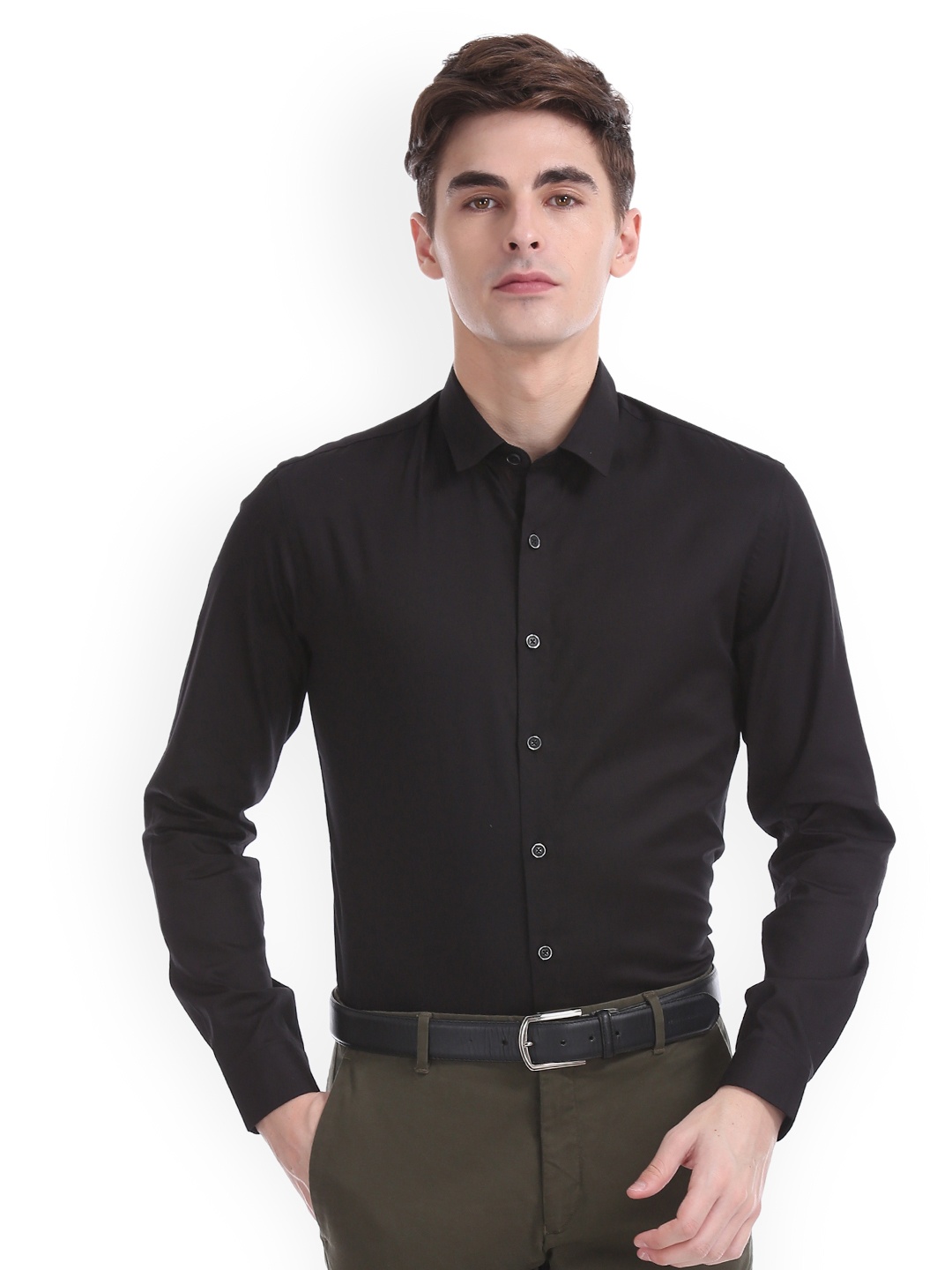 

Flying Machine Men Black Regular Fit Solid Semiformal Shirt