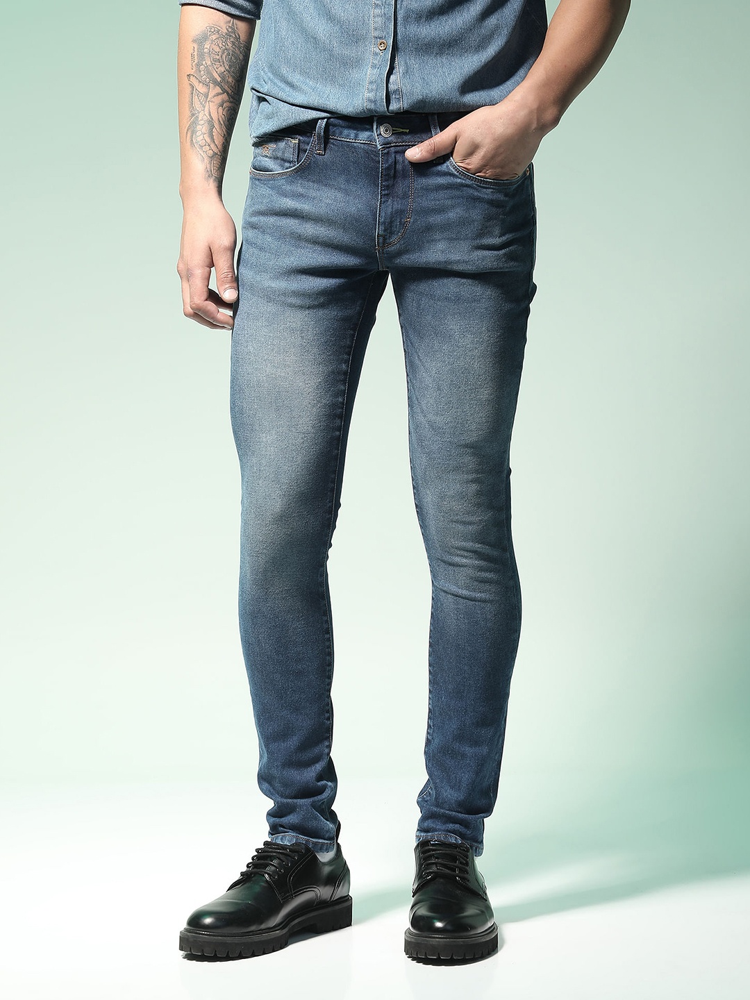 

Flying Machine Men Blue Jackson Super Skinny Fit Mid-Rise Clean Look Stretchable Jeans