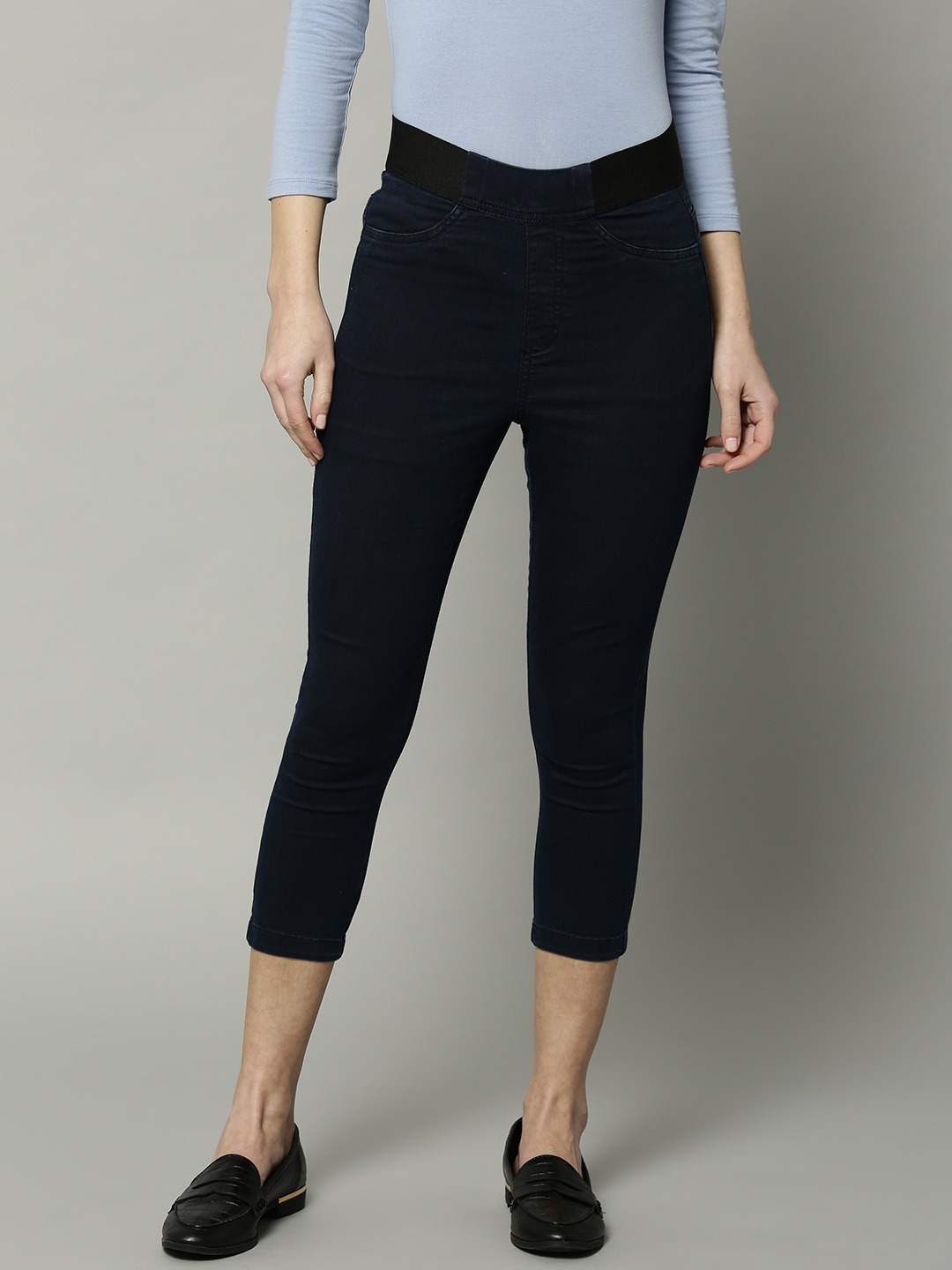 

Marks & Spencer Women Navy Blue Solid Cropped Jeggings