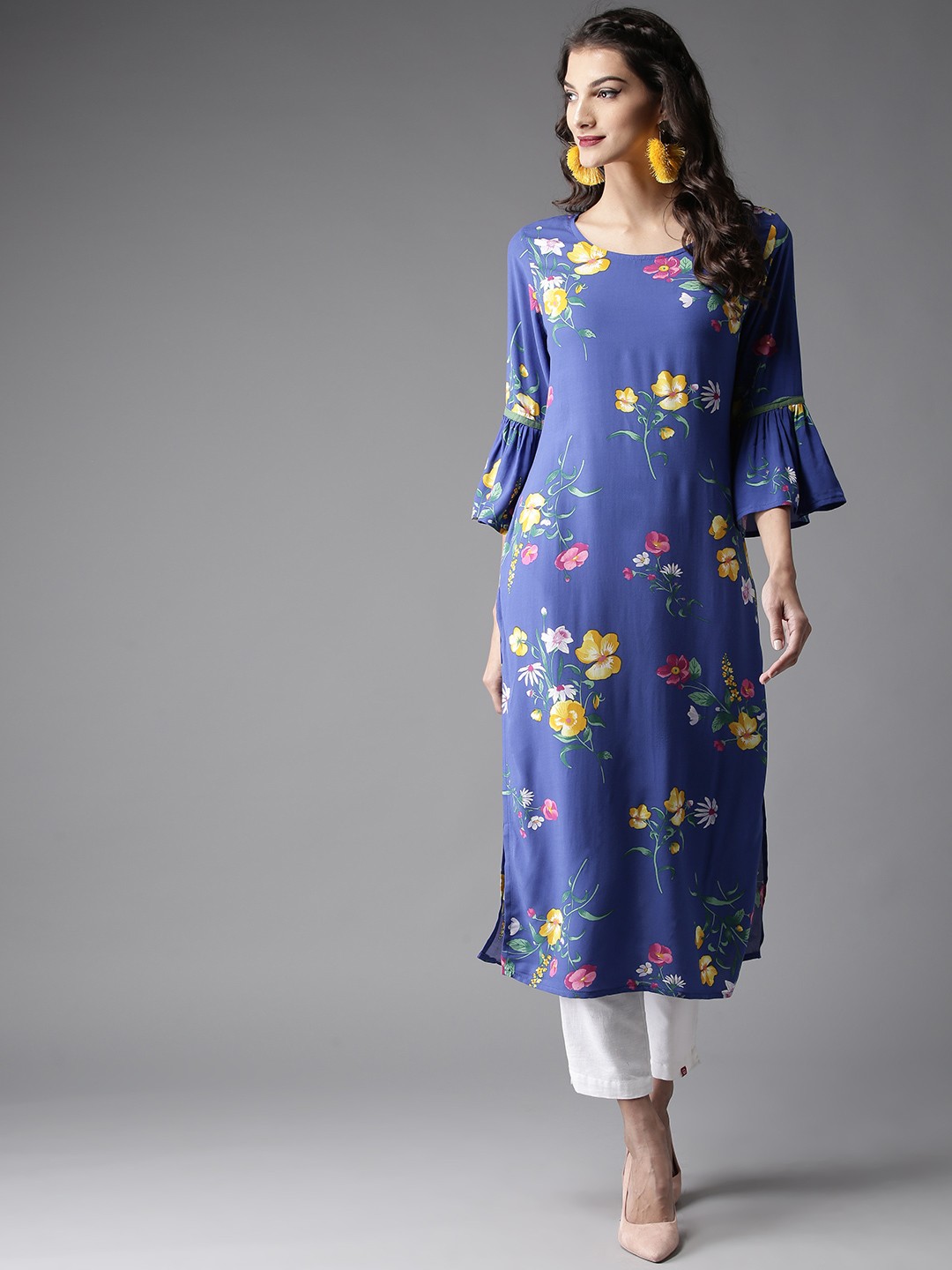 

HERE&NOW Women Blue & Yellow Floral Print Straight Kurta
