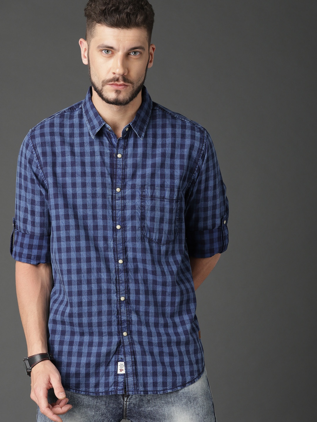 

Roadster Men Navy Blue Structured Indigo Checked Casual Shirt