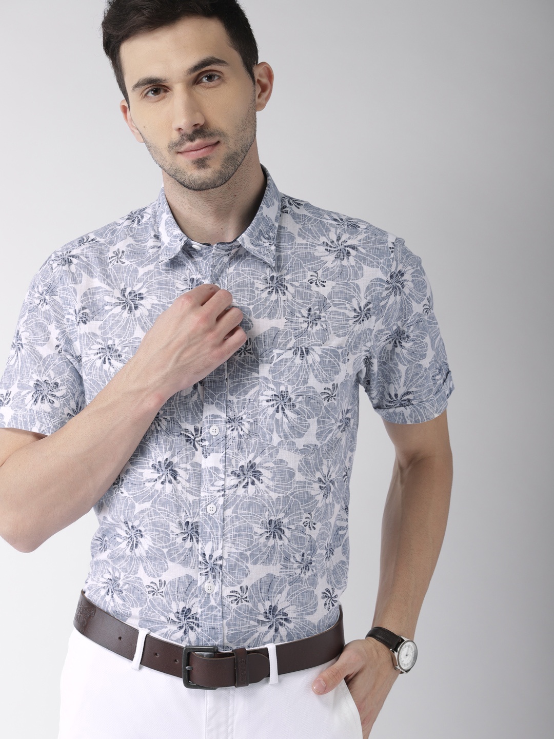 

Indian Terrain Men Blue & White Chiseled Slim Fit Printed Smart Casual Shirt