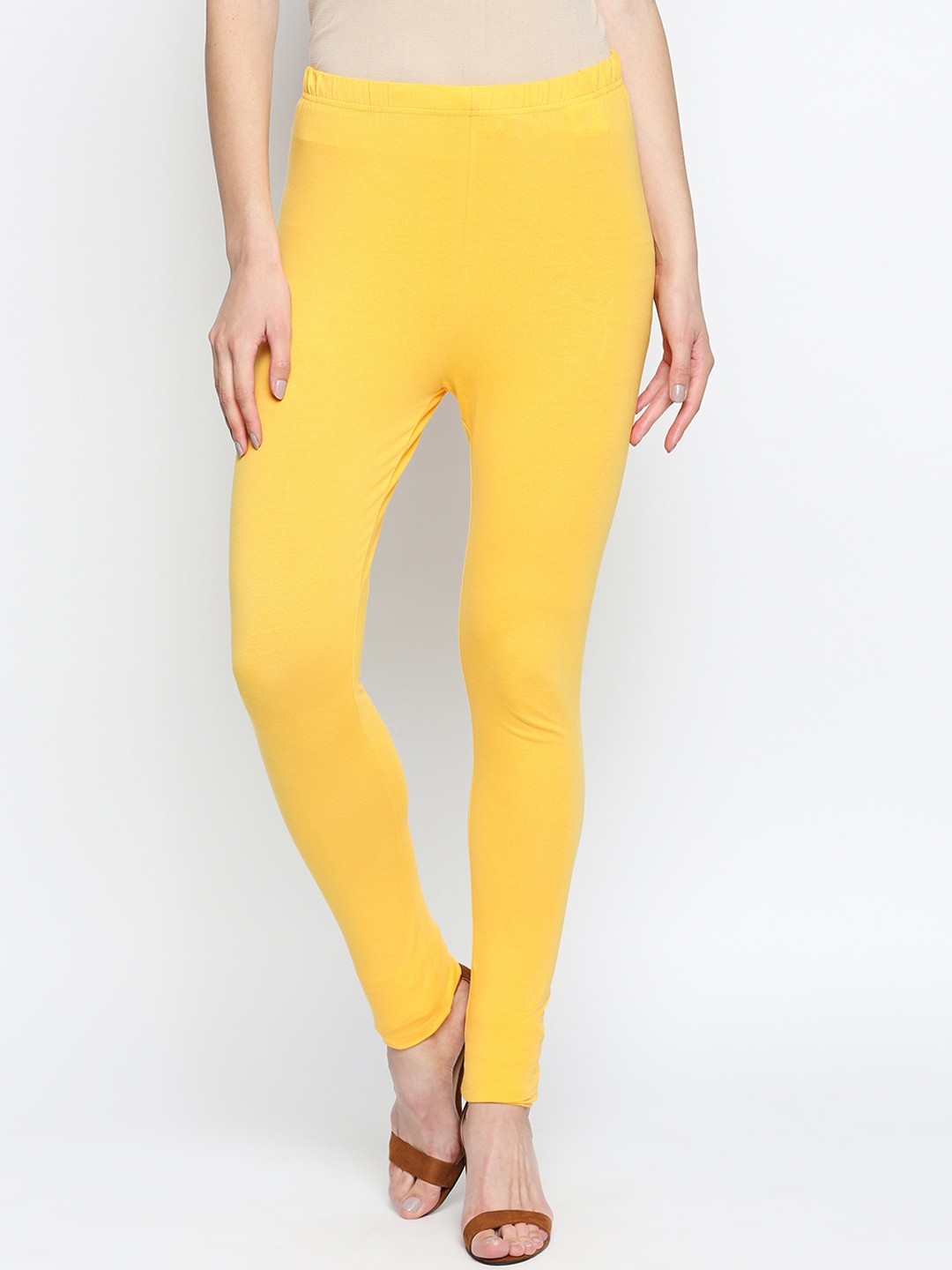 

RANGMANCH BY PANTALOONS Women Yellow Solid Slim Fit Leggings