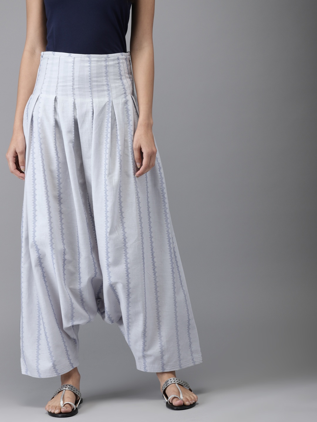 

Moda Rapido Women Blue Striped Regular Fit Jodhpuris