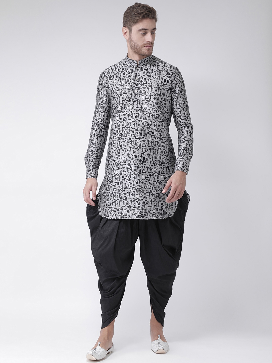 

DEYANN Men Grey & Black Printed Kurta with Patiala