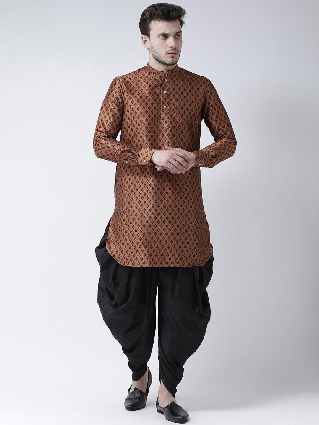 

DEYANN Men Brown & Black Printed Kurta with Patiala