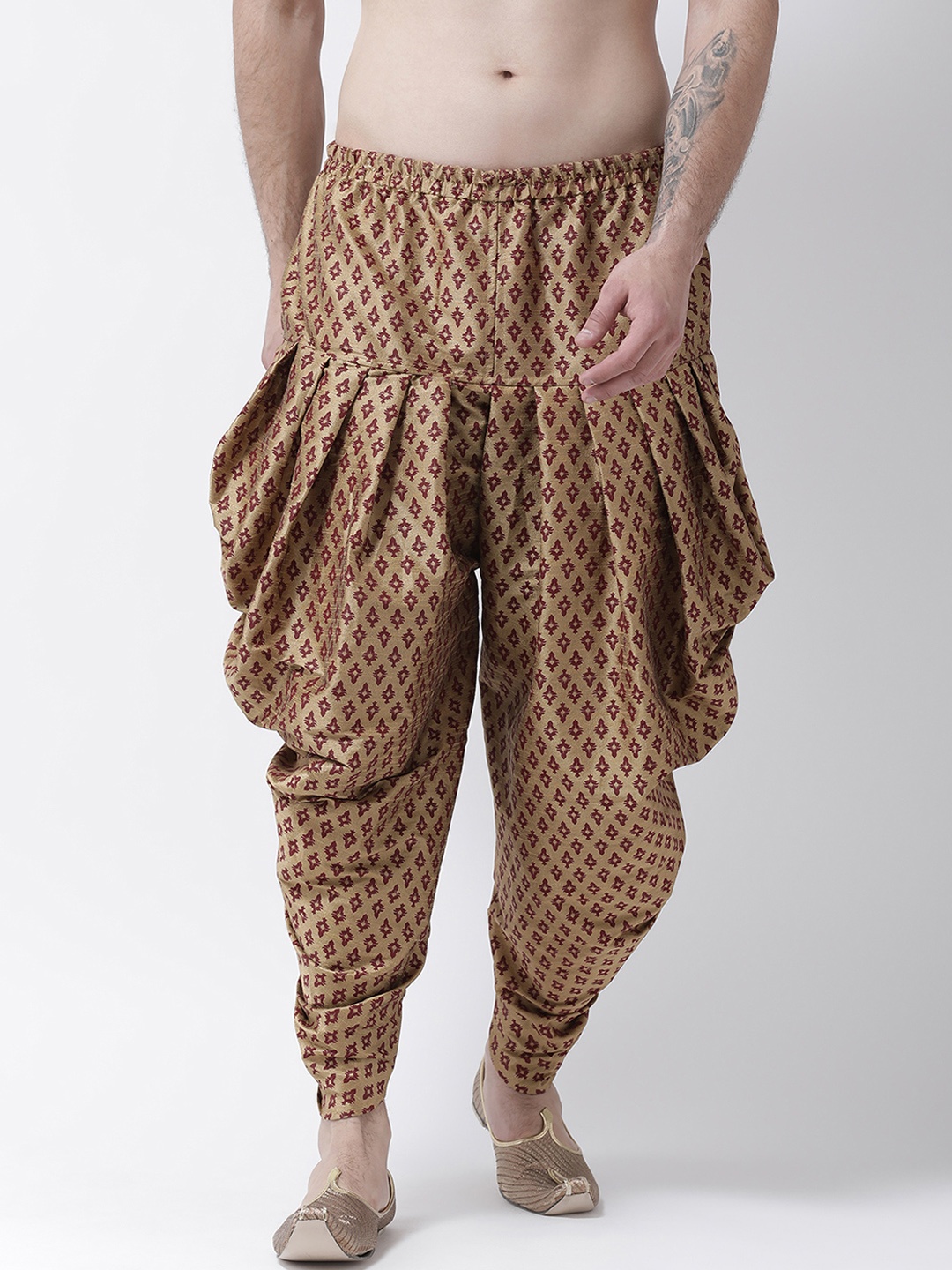 

DEVYAAN Men Brown & Red Printed Dhoti