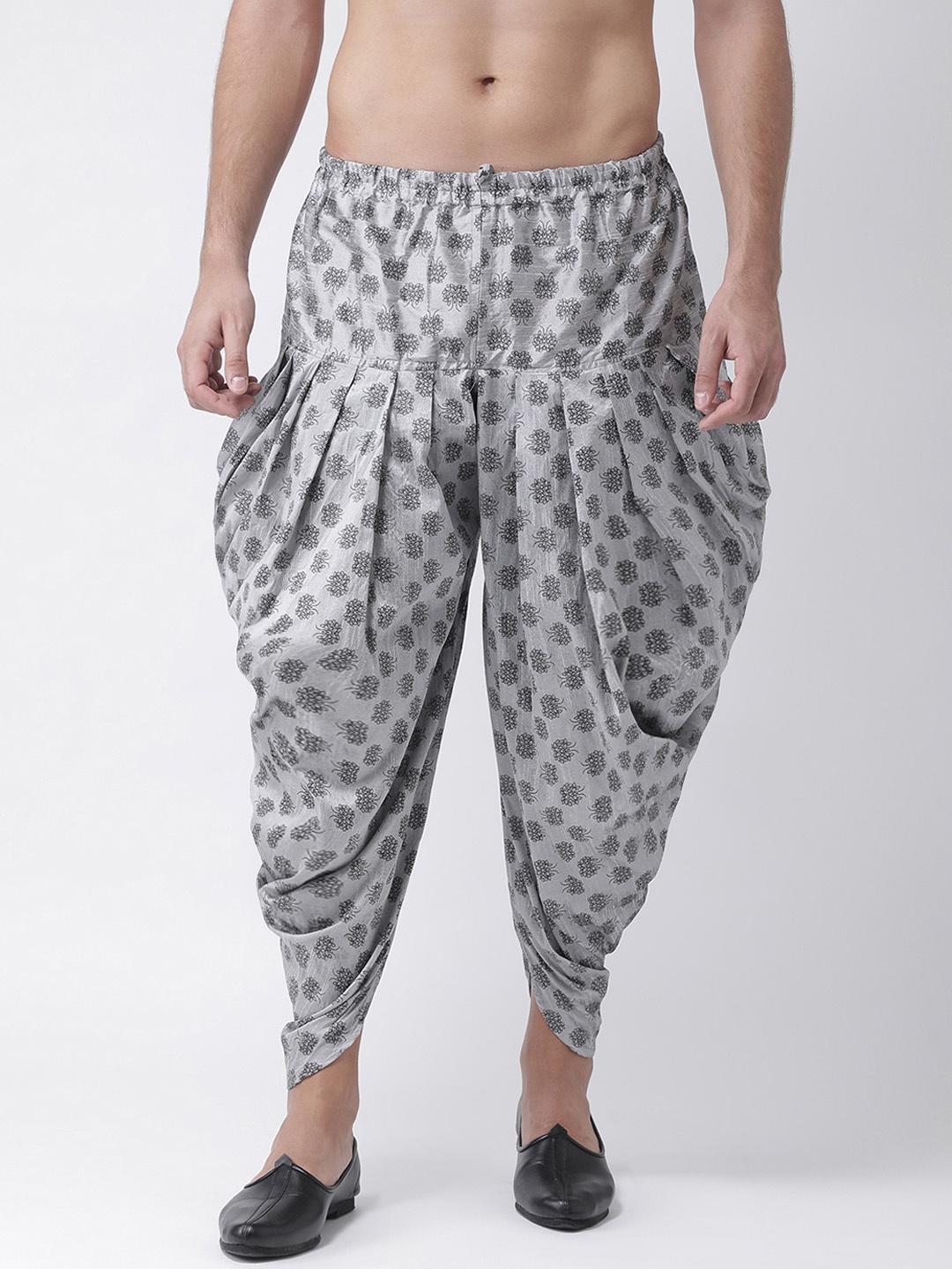 

DEVYAAN Men Grey & Black Printed Dhoti