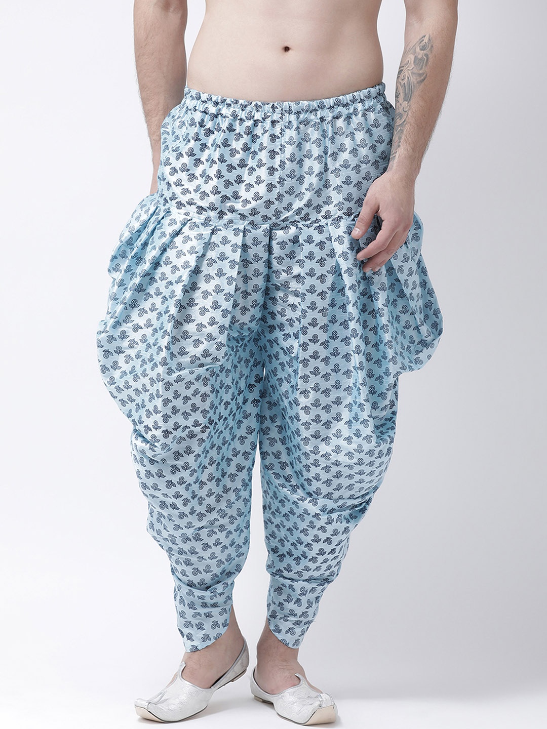 

DEVYAAN Men Blue Printed Dhoti