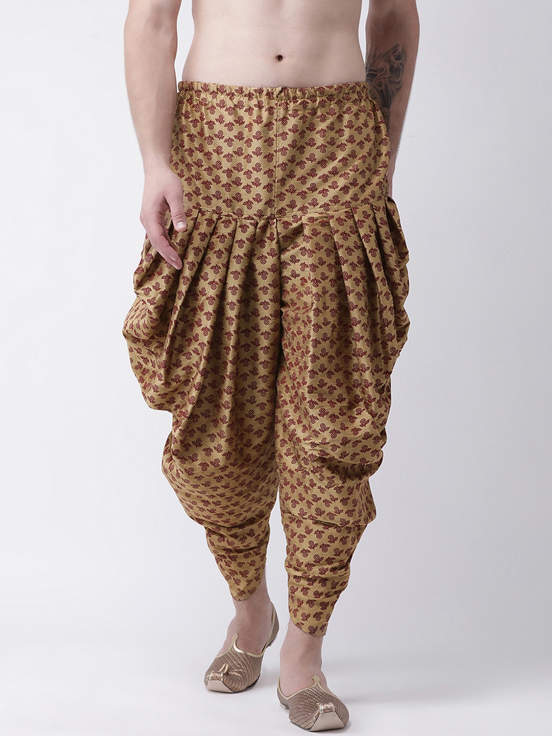 

DEVYAAN Men Brown & Red Printed Dhoti