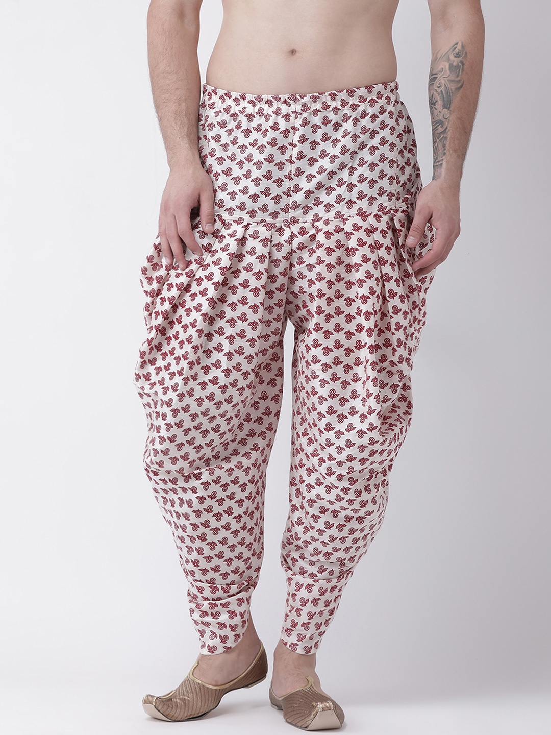 

DEVYAAN Men Off-White & Red Printed Dhoti