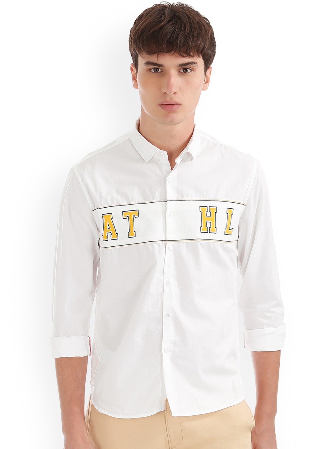 

Colt Men White & Yellow Regular Fit Printed Casual Shirt